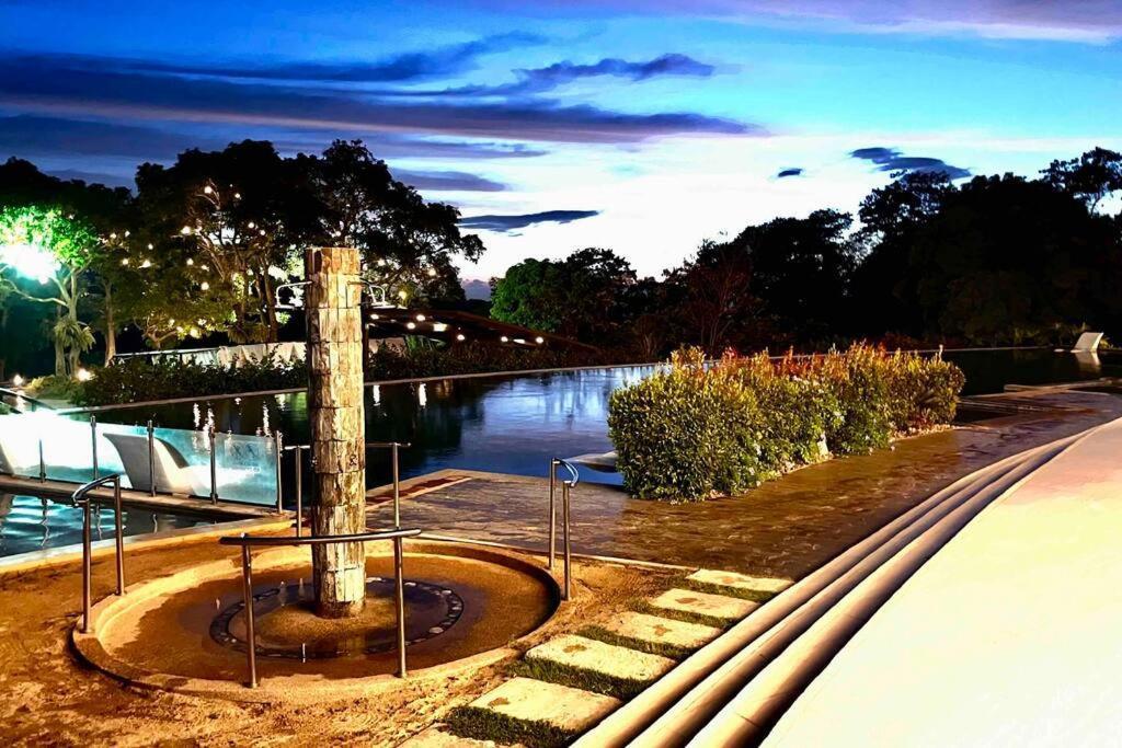 Overlooking Staycation At Sandari Batulao Tagaytay City Exteriör bild