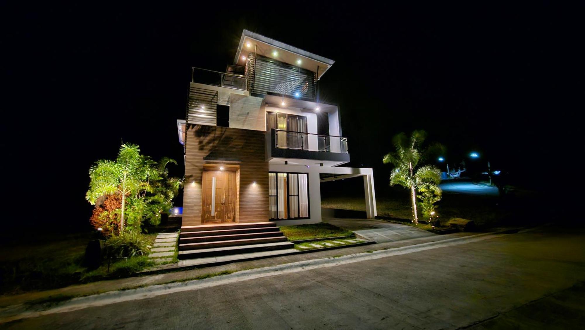 Overlooking Staycation At Sandari Batulao Tagaytay City Exteriör bild